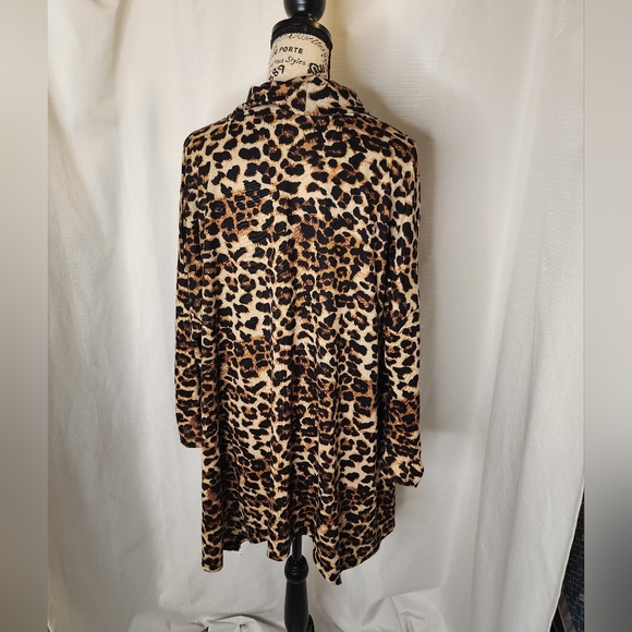 Me & U Tunic - Picture 4 of 7